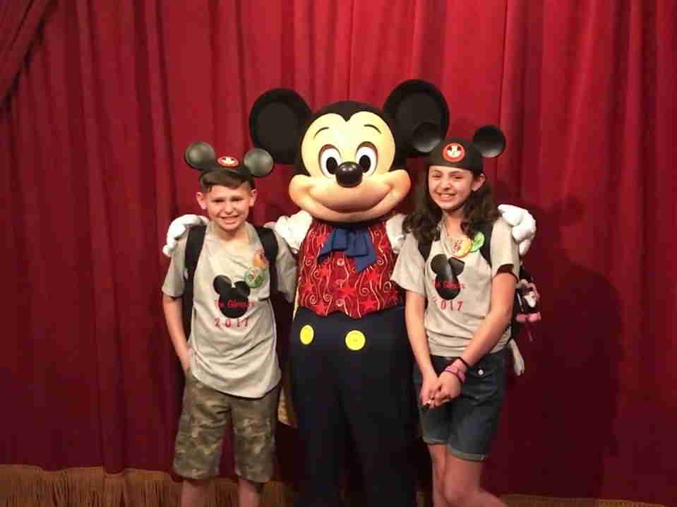 Mickey mouse con familia