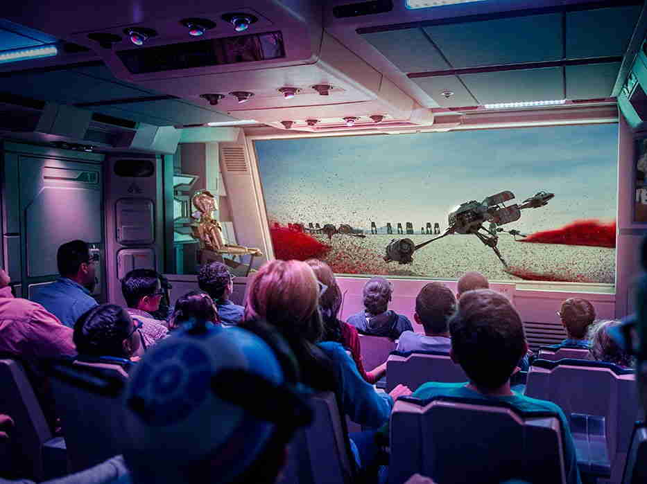 startours3 Vista dentro de la nave de startour