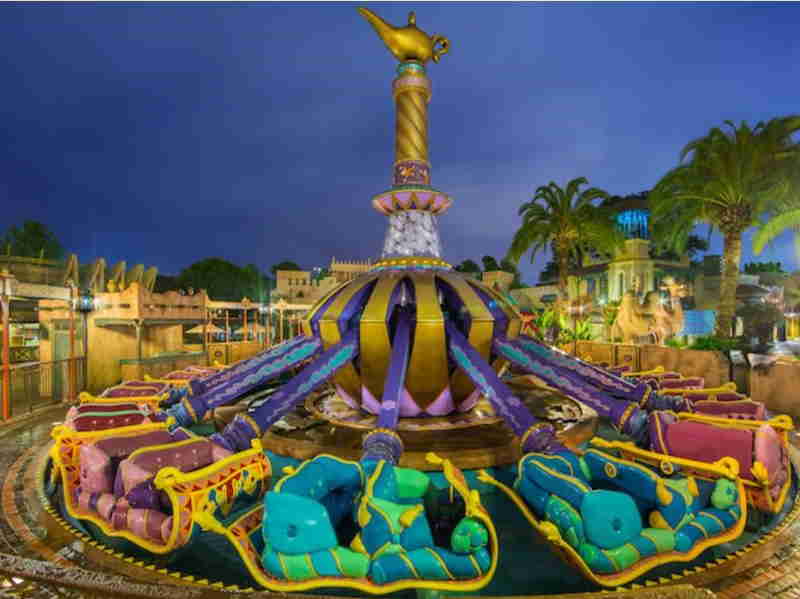 Vista de The magic carpet of Aladdin en Magic Kingdom