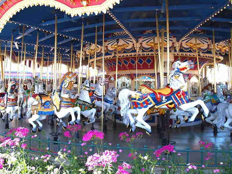 caballos del carrousel Pirnce charming