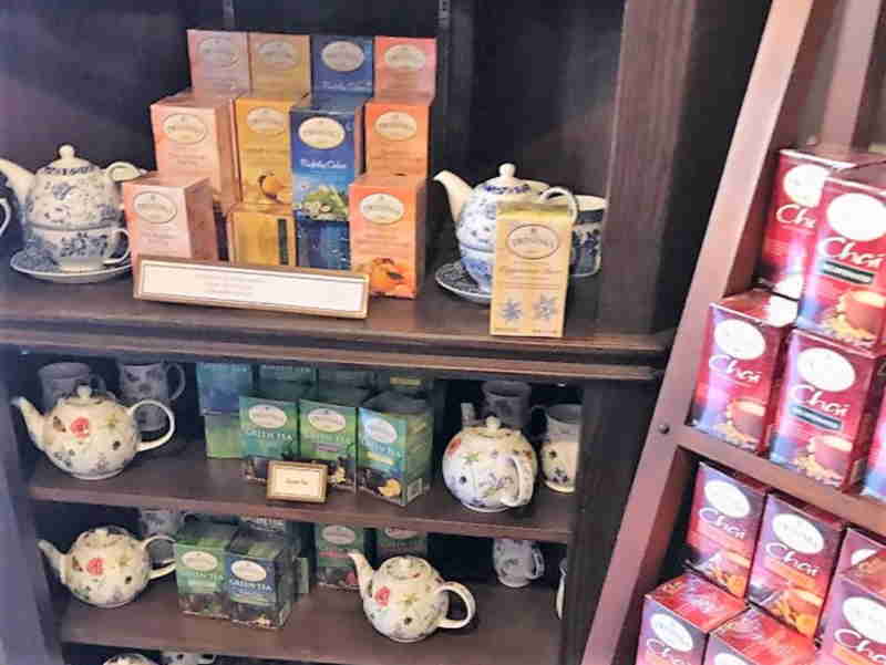 teaspoons Mostrador con teteras